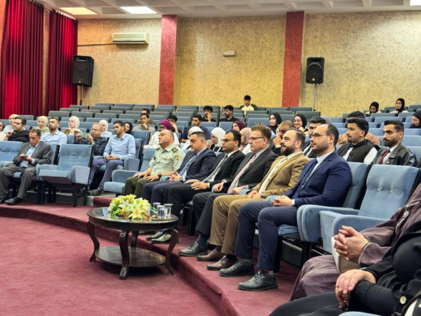 رئيس جامعة إربد الأهلية يرعى ندوة تَوعوية متخصصة حول الأوبئة والأمراض السارية - صورة 2